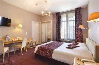 Hôtel Normandie, Hôtel dans l'Yonne