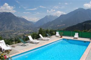 hôtel AU BON LOGIS, Hôtel dans les Hautes-Alpes
